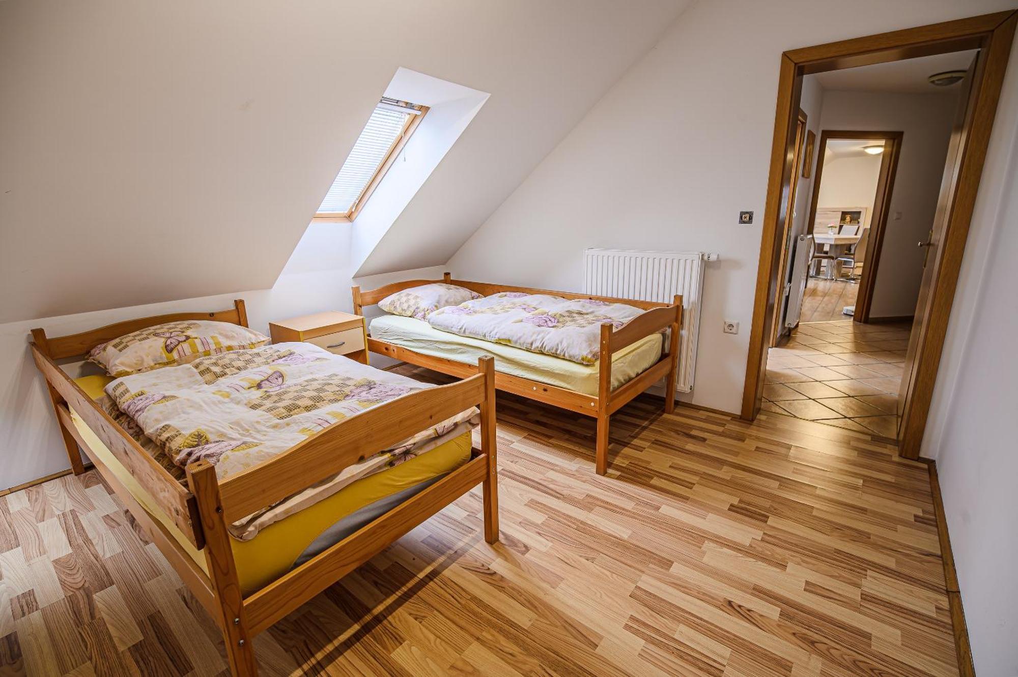 Apartment Rimljancek Leskovec pri Krskem Zimmer foto